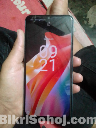 Realmi c33